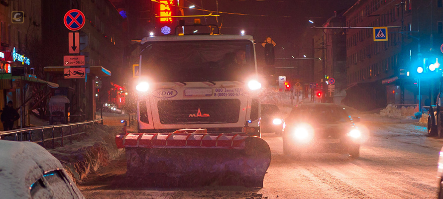 Мэр Петрозаводска поручила усилить работу по уборке от снега тротуаров, пешеходных переходов