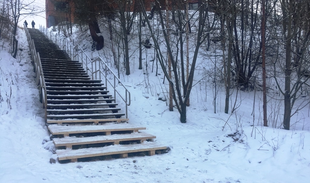 Лестницы в Петрозаводске отремонтируют за 30 млн рублей