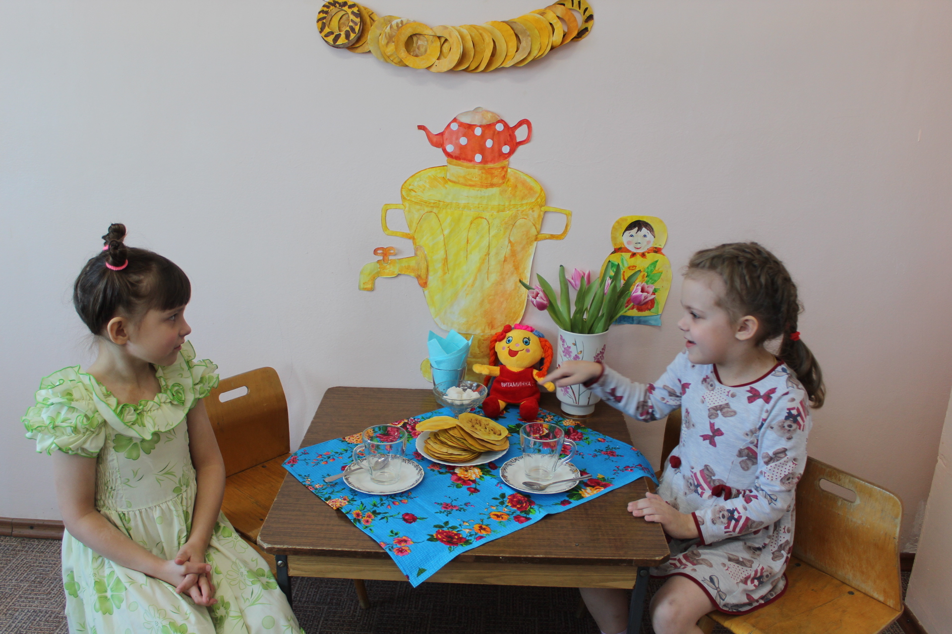 В детской больнице в Петрозаводске отпраздновали Масленицу