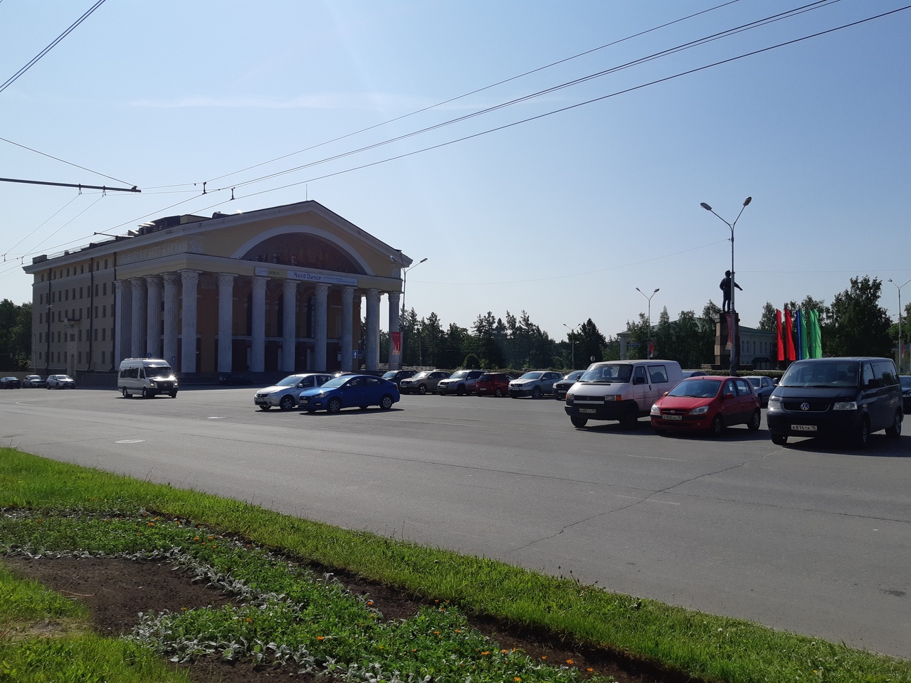 Площадь кирова сегодня. Площадь Кирова Петрозаводск. Площадь Кирова 1 Петрозаводск. Площадь Кирова Петрозаводск камера. Площадь Кирова Новосибирск.