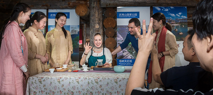 На острове Кижи прошел Российско-Китайский чайный фестиваль