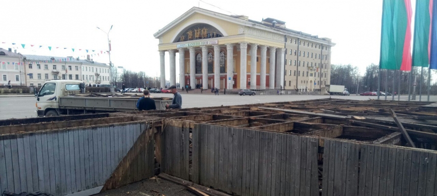 На площади Кирова установят новую сцену 