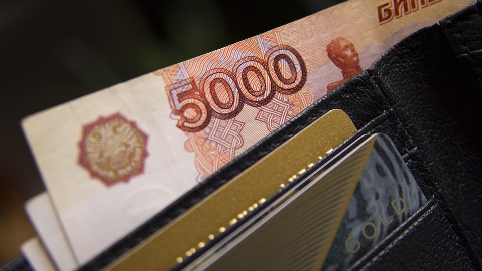 Безработный житель Петрозаводска похитил из пустующего офиса пять тысяч рублей