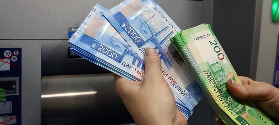 Жители Карелии перевели мошенникам за сутки около 300 тысяч рублей