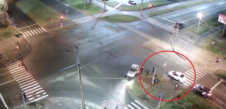 Участник драки в Петрозаводске угнал такси (ВИДЕО)