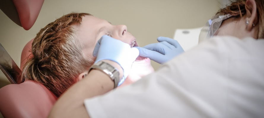 Один номерок в день на весь район – жители Карелии не могут записать детей к стоматологу (ВИДЕО)  