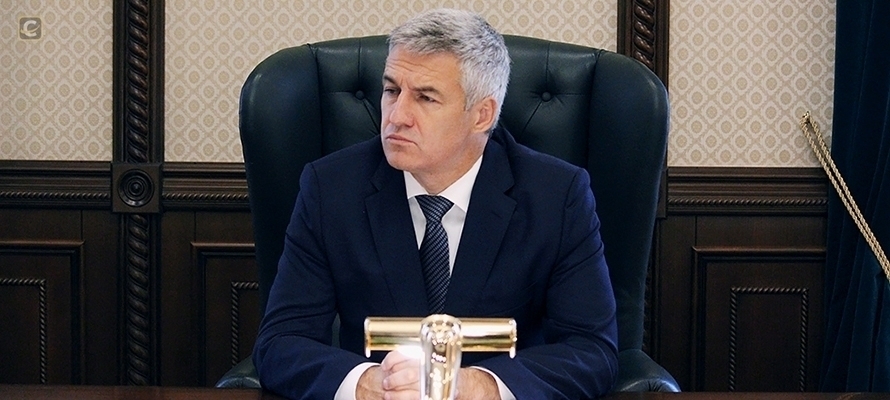 Артур Парфенчиков прокомментировал ситуацию с главой администрации Олонецкого района