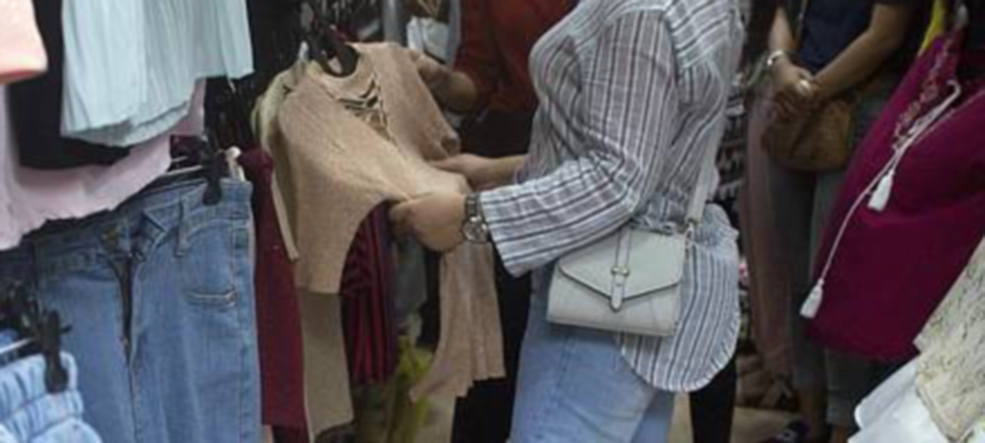 Две женщины пытались вынести из магазина в Петрозаводске белье 