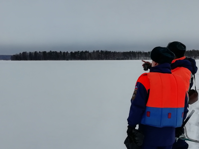 Лед на ладожском озере