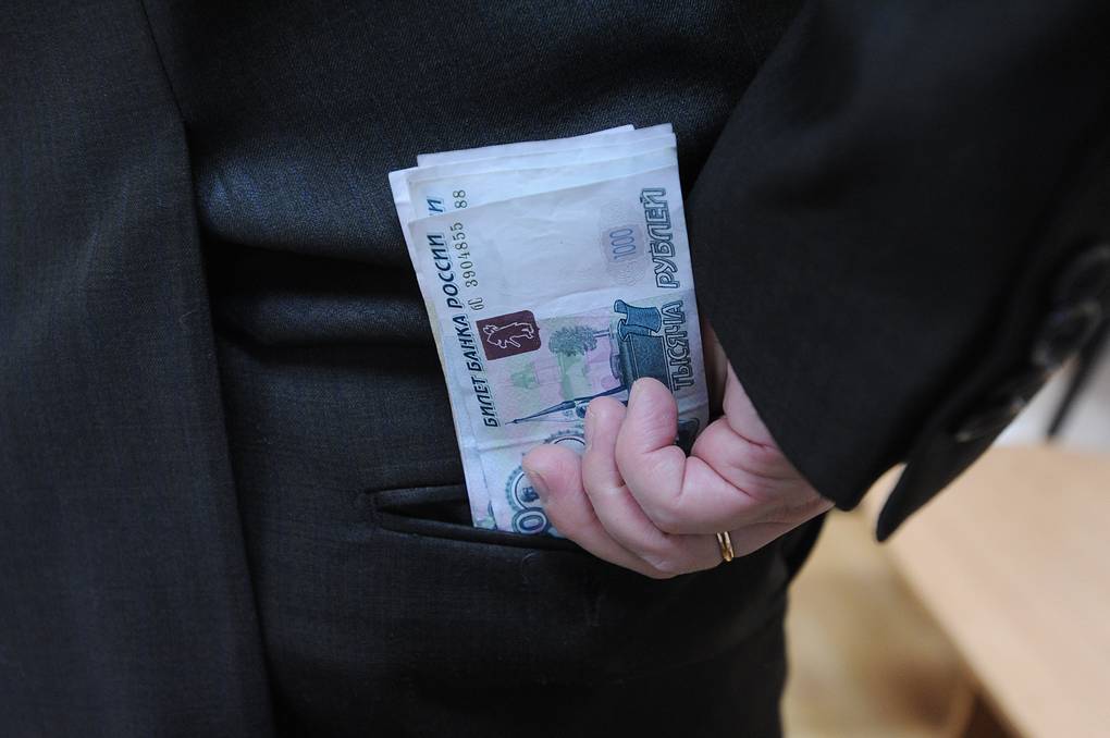 Министр внутренних дел назвал количество и размер взяток в Карелии
