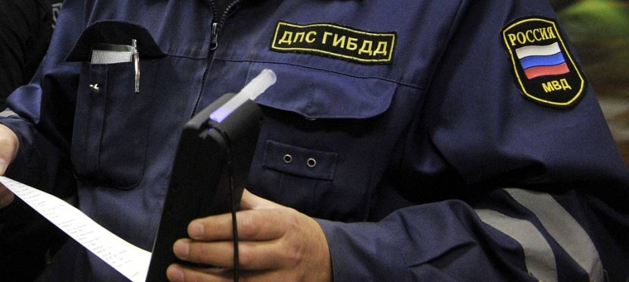 Водителю, отказавшемуся на трассе Карелии от проверки на опьянение, грозит штраф в 30 тысяч рублей