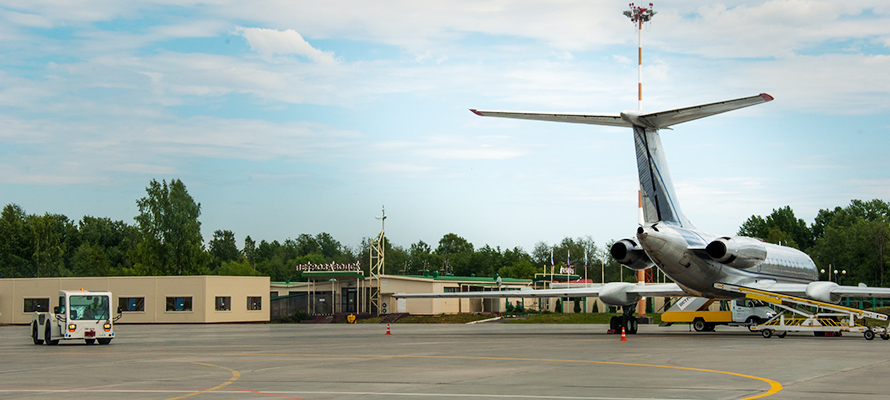 В Карелии практически завершено строительство нового аэровокзала, заявил Парфенчиков