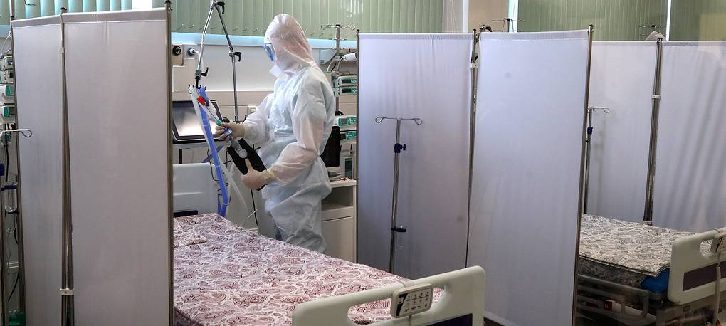 Девушка из Санкт-Петербурга приехала к маме в Карелию и заразила ее коронавирусом