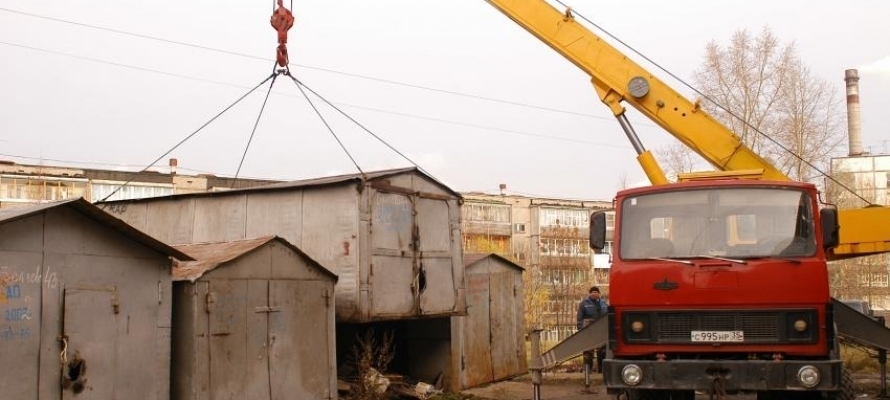 В Петрозаводске хозяева незаконных гаражей пытаются сбыть свое имущество до демонтажа