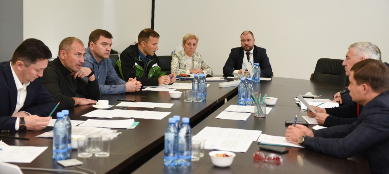 Глава Карелии обсудил с руководством Segezha Group экологическую программу Сегежского ЦБК