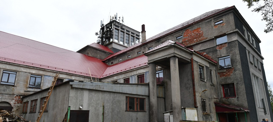 Власти Карелии хотят отремонтировать здание бывшей гостиницы Управления Беломорканала