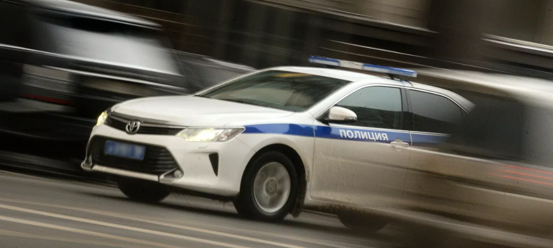 Полицейские Петрозаводска обстреляли машину с пьяным водителем за рулем (ВИДЕО)
