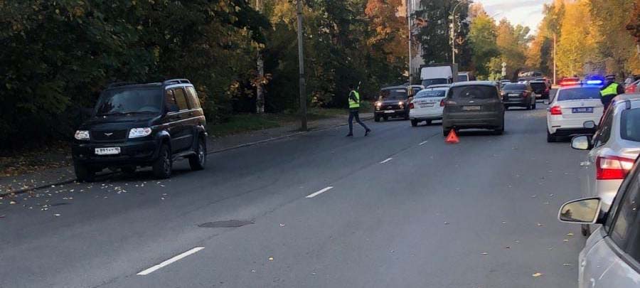 Ребенок в Петрозаводске попал под колеса автомобиля