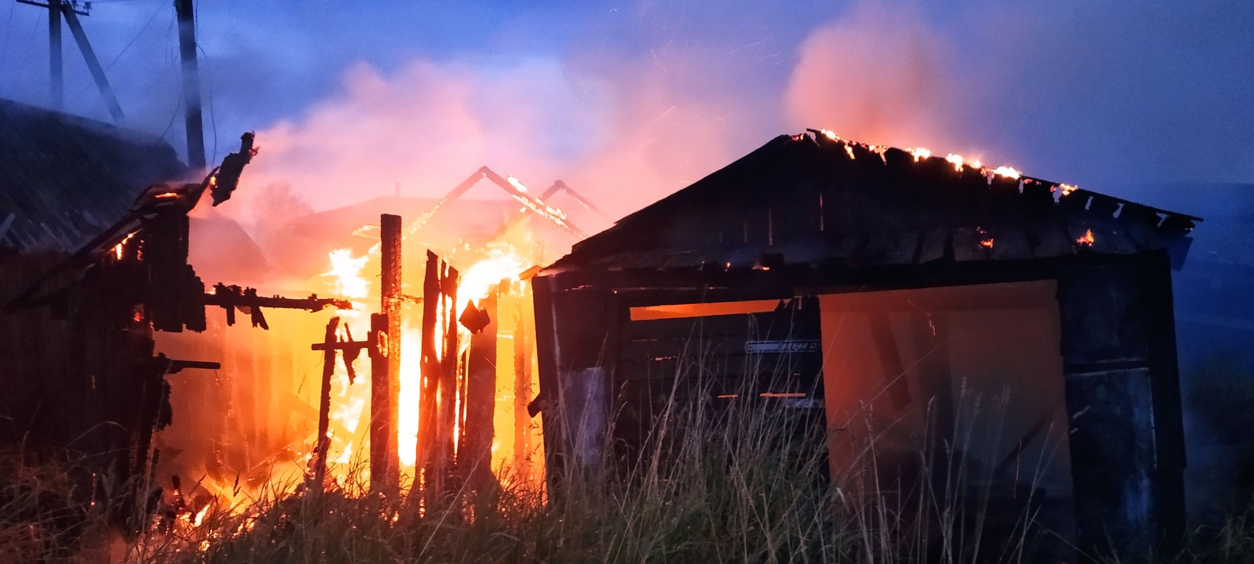 Пожар в районе Карелии потушили за 12 минут (ФОТО)