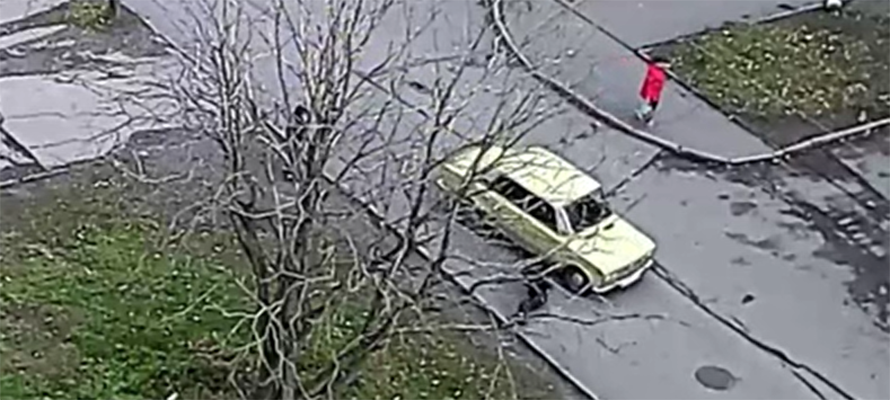 Появилось видео, как автомобиль сбил 11-летнего мальчика в Петрозаводске