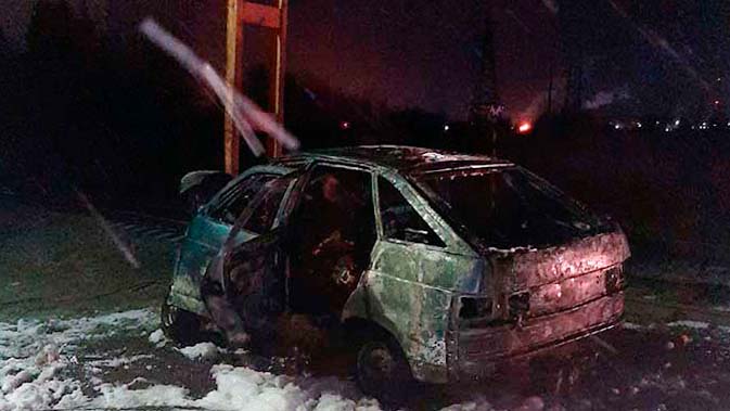 Полиция просит помочь установить личности пассажиров, сгоревших в машине после страшного ДТП под Петрозаводском