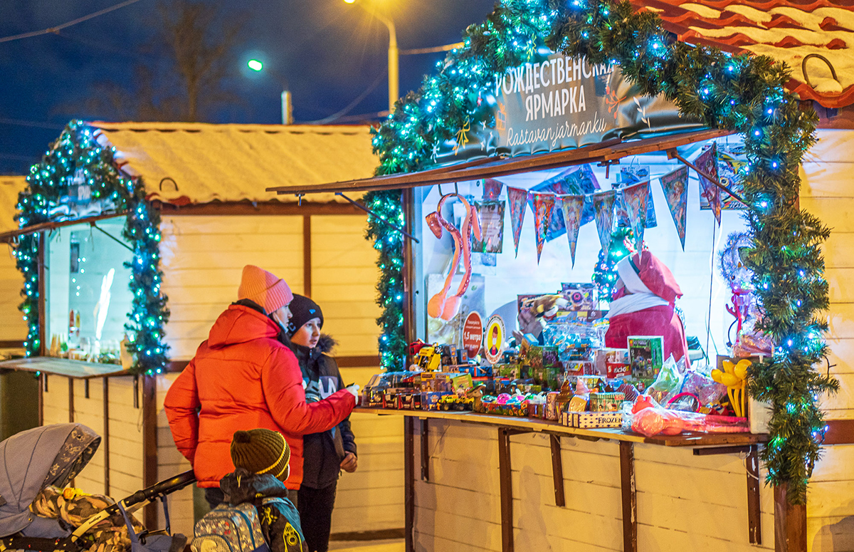 Что можно купить на Рождественской ярмарке в Петрозаводске (ФОТО)