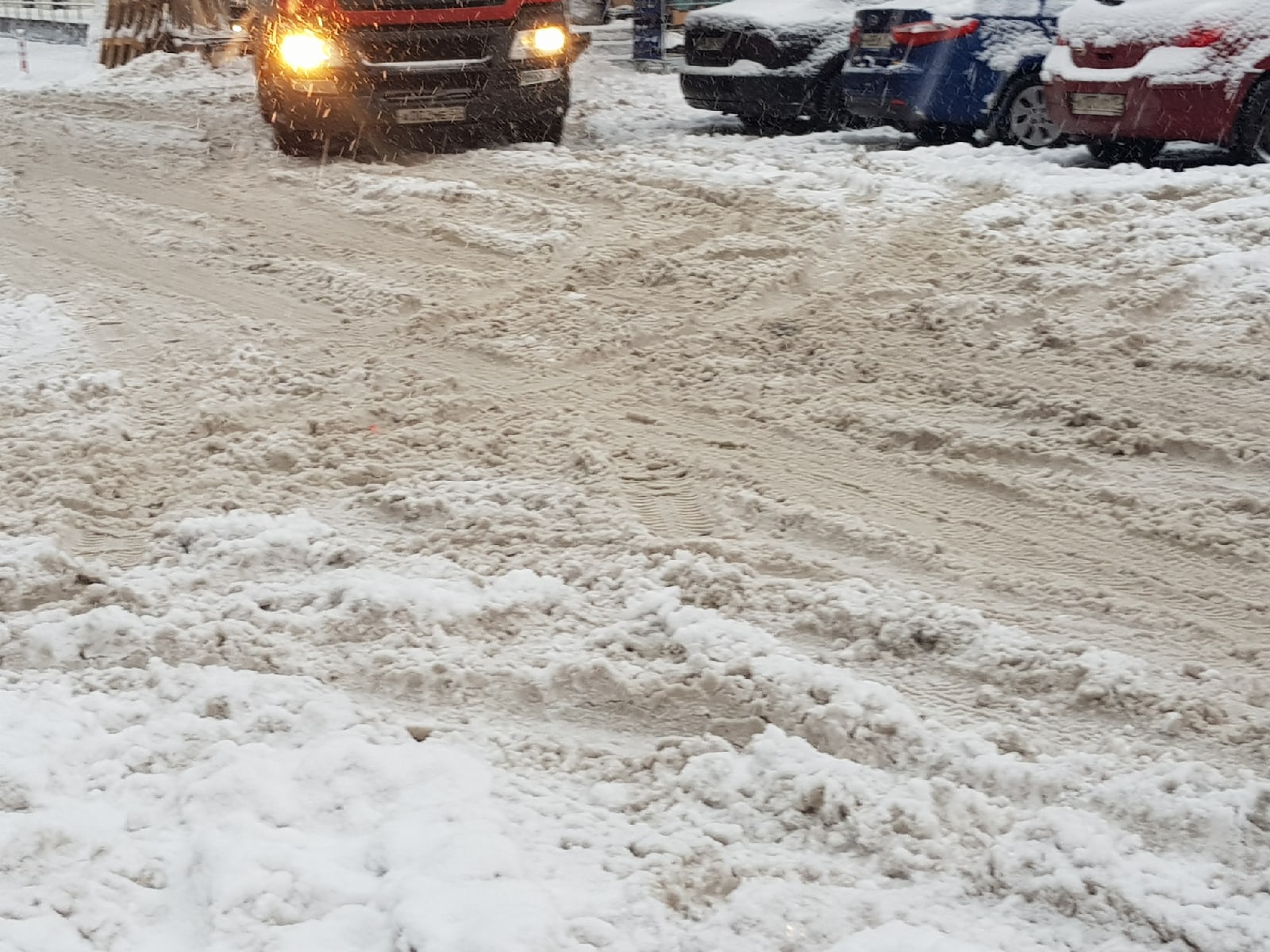 Власти Петрозаводска предлагают сообщать о некачественной уборке снега