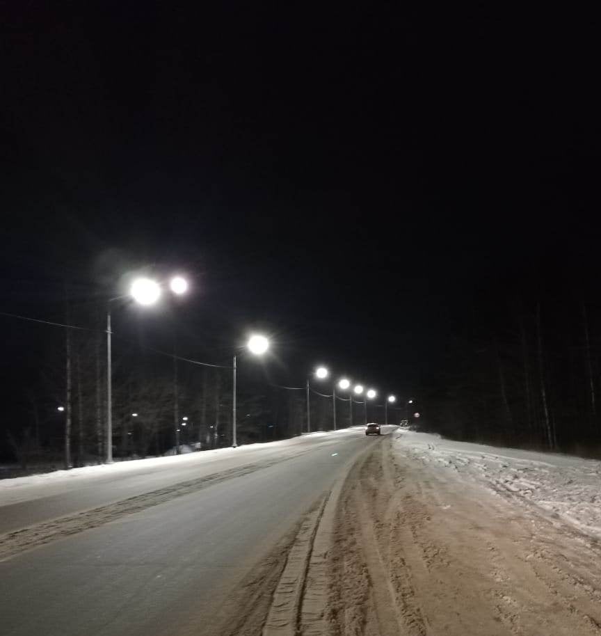 Трассу на въезде в Петрозаводск подсветили новыми фонарями 