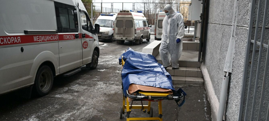 Пожилой мужчина скончался в Петрозаводске от пневмонии