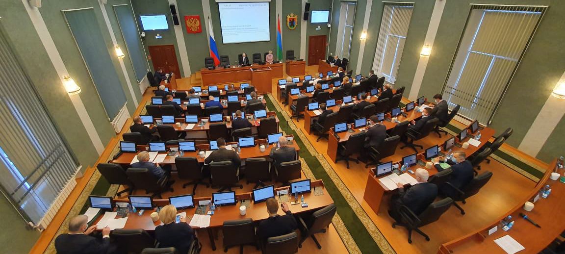 Парламент Карелии: Совершенствование законодательства о местном референдуме укрепляет принципы демократии
