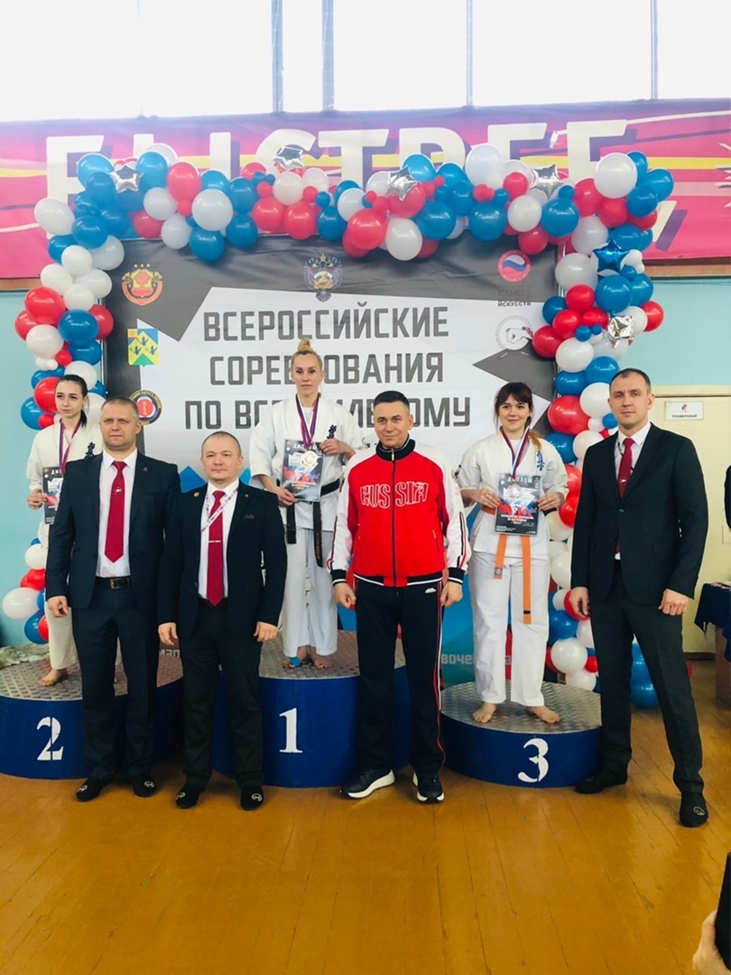 Каратисты из Петрозаводска завоевали полный комплект медалей на Всероссийских соревнованиях
