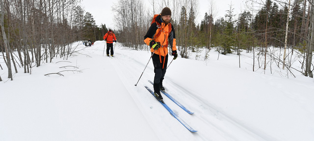 Спортсмены-туристы дошли до финиша "Нетающей лыжни" в Карелии