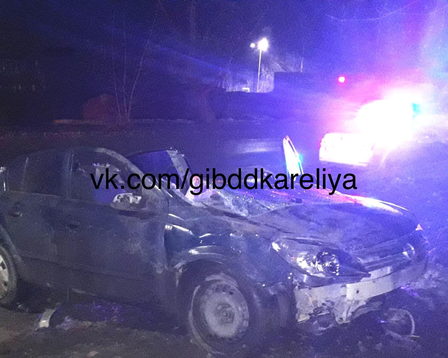 Пьяный водитель перевернулся в Петрозаводске: травмирован пассажир