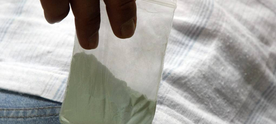 Жители Карелии помогли полицейским выявить более 20-ти преступлений с наркотиками