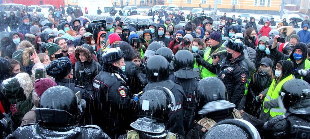 Суд оштрафовал жителя Карелии за призывы к несанкционированному митингу в поддержку Навального