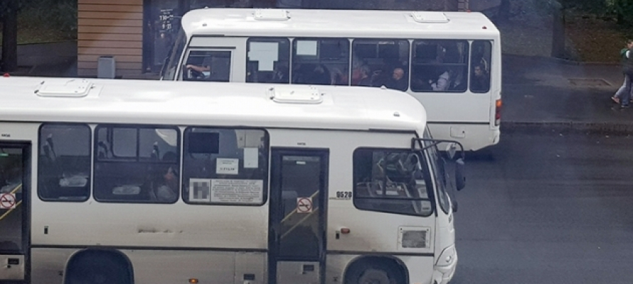 Пять городских автобусов в Петрозаводске изменят свой маршрут 1 мая