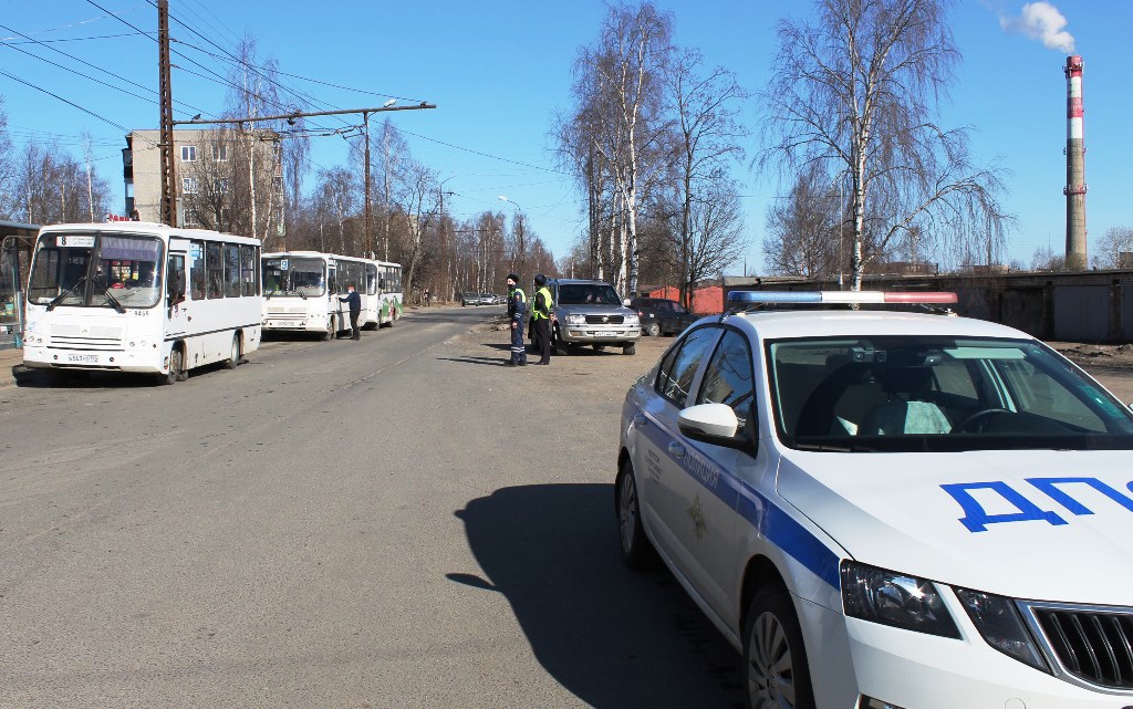Как избежать конфликтов и коррупции при проверках на дорогах, объяснили в ГИБДД Петрозаводска