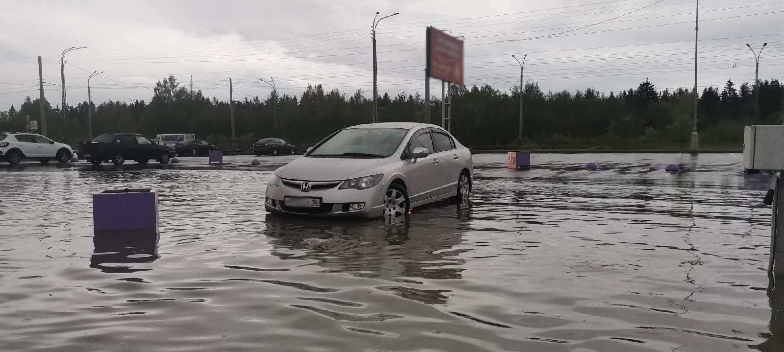 Автостоянка петрозаводск. Проблема автостоянок в Петрозаводске.