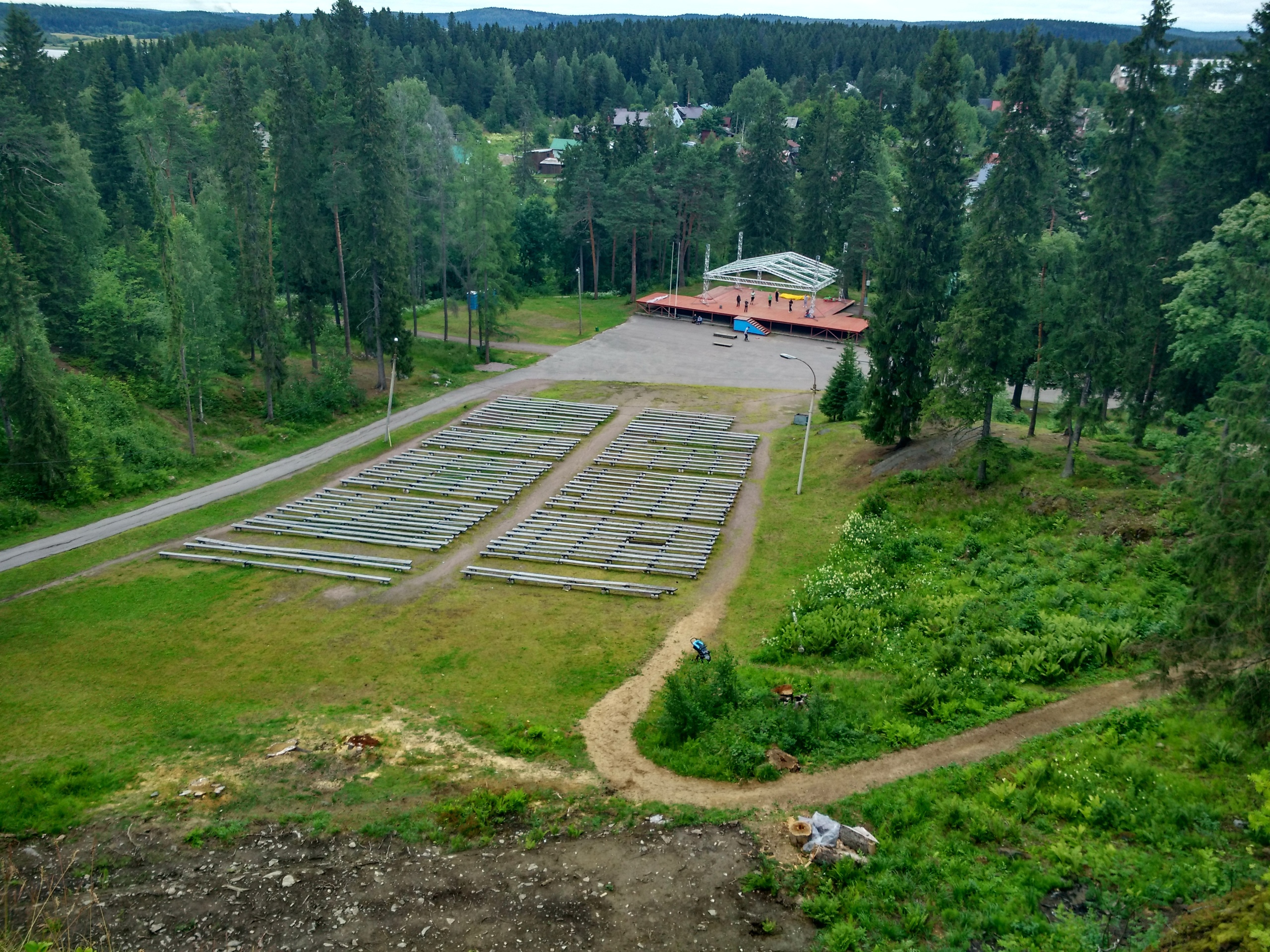 Парк ваккосалми. Парк Ваккосалми в Сортавала. Гора Ваккосалми Сортавала. Певческое поле парк Ваккосалми. Гора Кухавуори Сортавала.