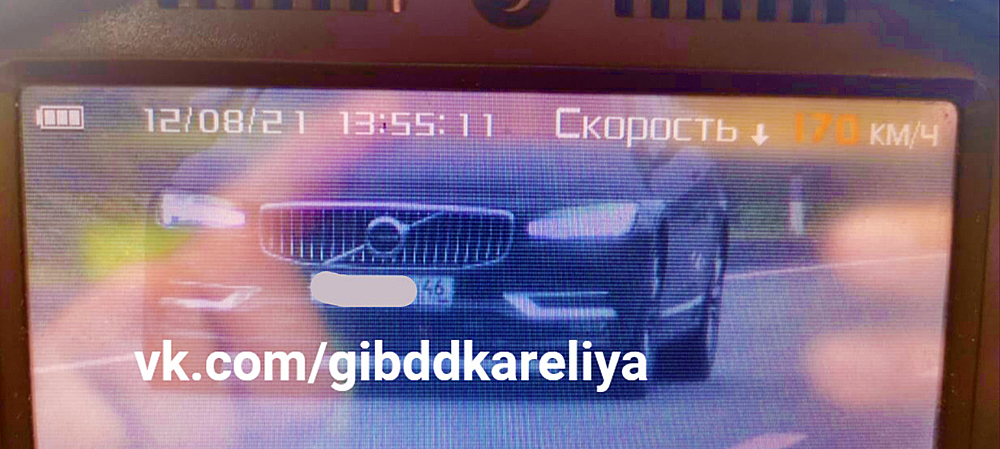 Житель Курска разогнался на трассе в Карелии до 170 км/час