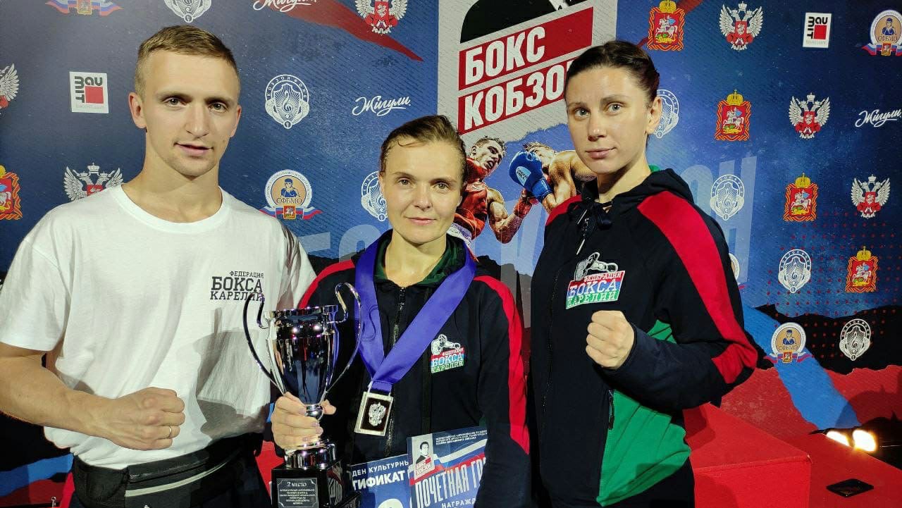 Спортсменка из Петрозаводска завоевала «серебро» на всероссийском турнире по боксу