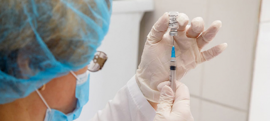 Жители и гости Петрозаводска могут сделать прививку от гриппа в медпункте на колесах