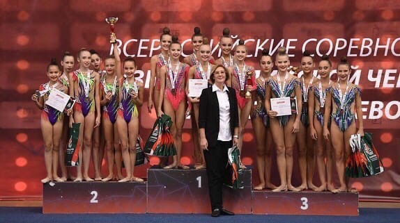 Гимнастки из Карелии завоевали «золото» на всероссийских соревнованиях