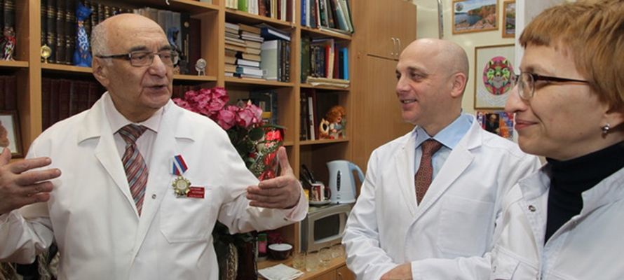 Шандалович поздравил анестезиологов-реаниматологов с профессиональным праздником