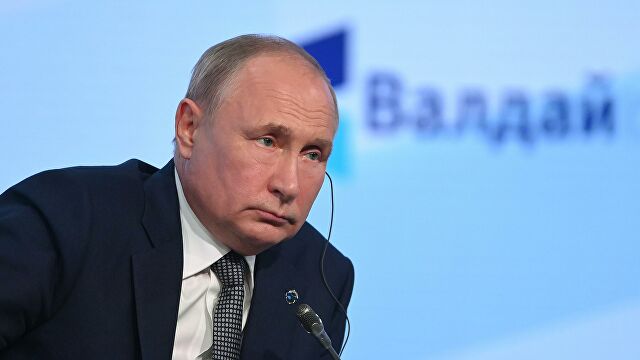 «Будут справки покупать»: Путин высказался об обязательной вакцинации от коронавируса