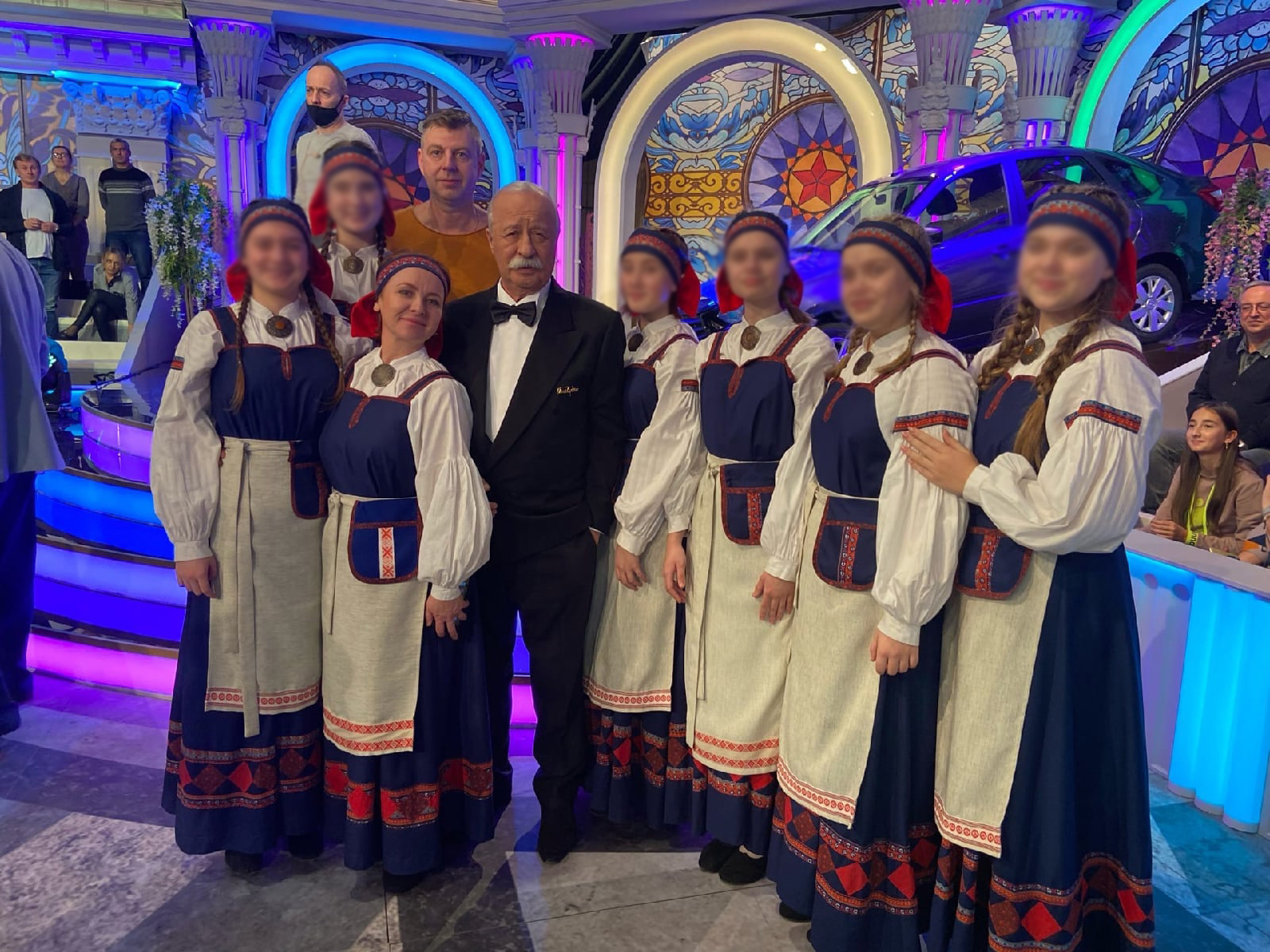 Ансамбль из Карелии выступил на шоу «Поле Чудес» на Первом канале (ФОТО)