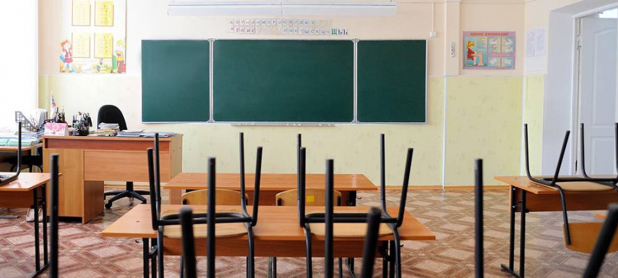 Около 60 классов в школах Карелии отправлены на дистант из-за коронавируса