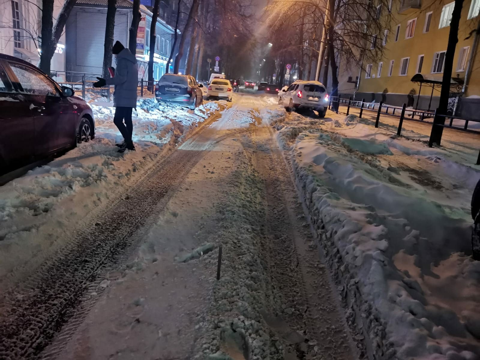 В ГИБДД составили более 300 актов по недостаткам зимнего содержания дорог в Петрозаводске