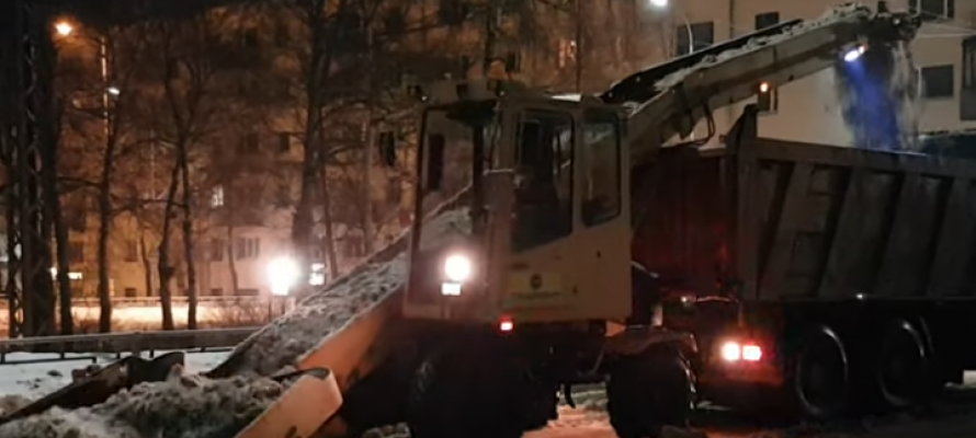 Мэр Петрозаводска признался, что ему приятно слышать слова благодарности за уборку города от снега