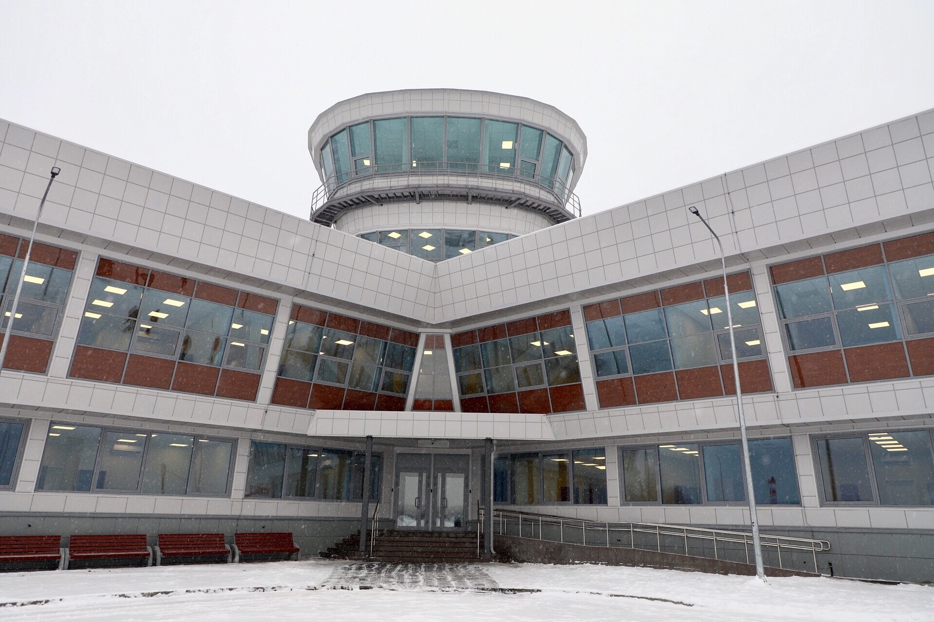 Аэропорт «Петрозаводск» примет на работу 32 авиадиспетчера после обучения